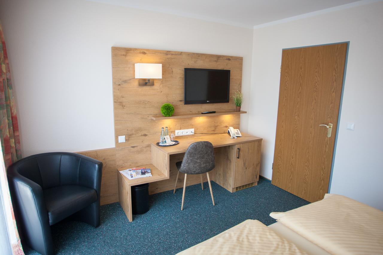 Ruser'S Hotel Schonberg in Holstein Екстер'єр фото