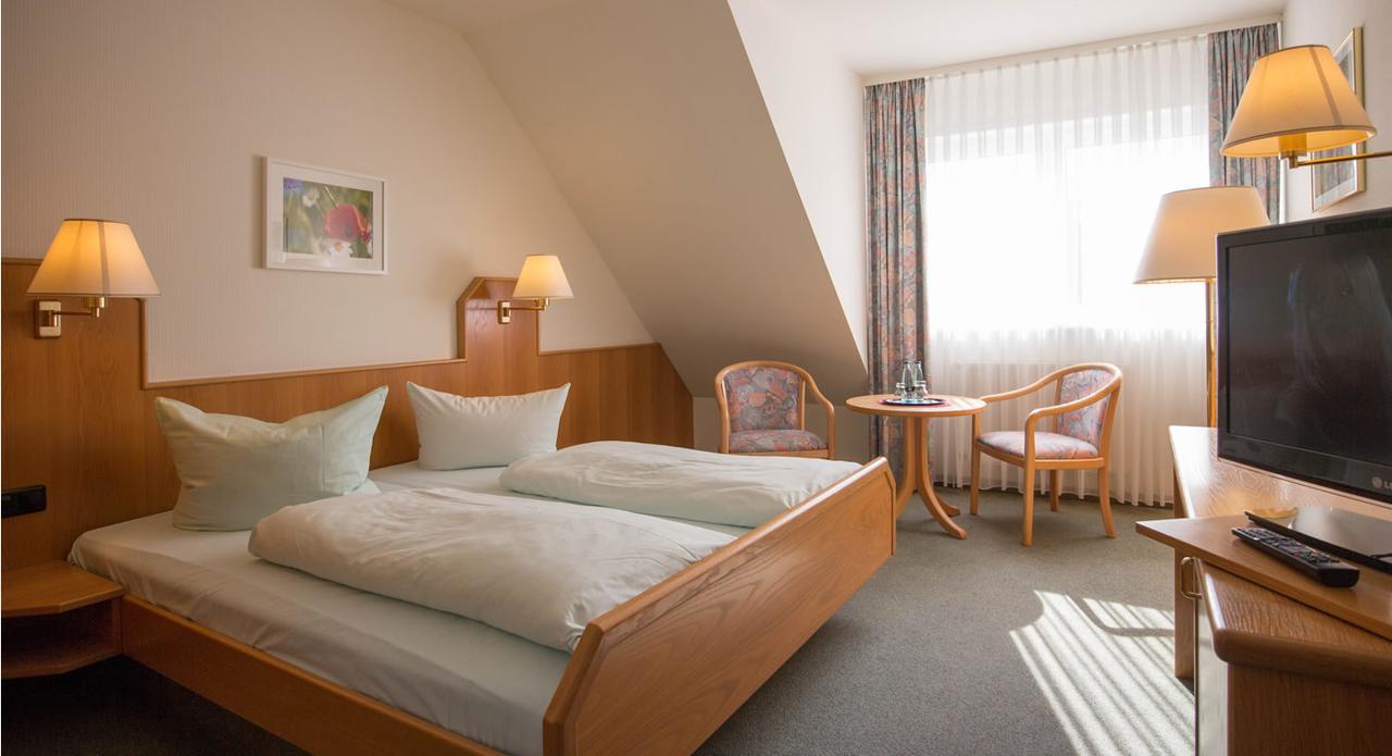 Ruser'S Hotel Schonberg in Holstein Екстер'єр фото
